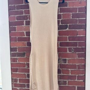 Abercrombie & Fitch Sleeveless Beige Maxi Dress